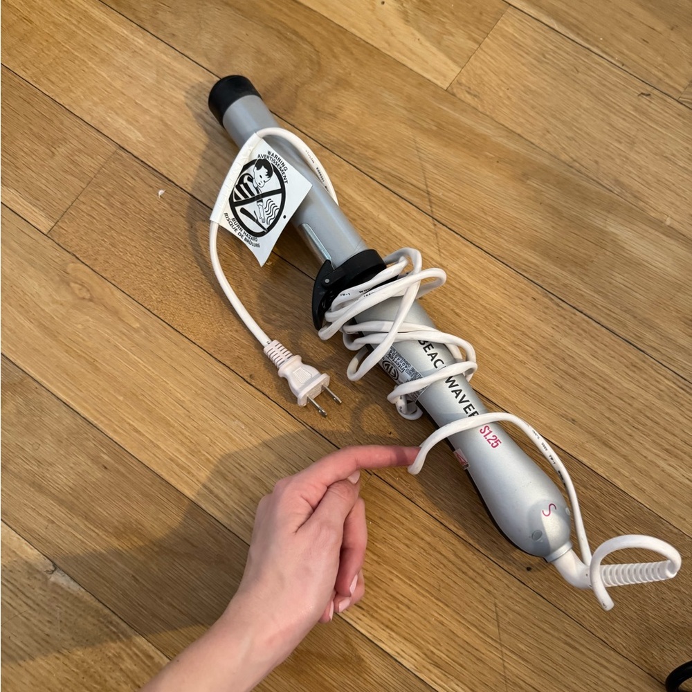 Beachwaver Curling Iron